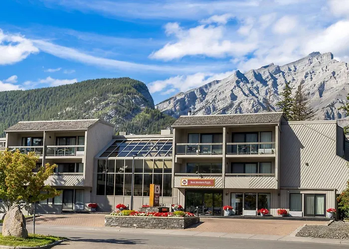 Best Western Plus Banff International Lodge